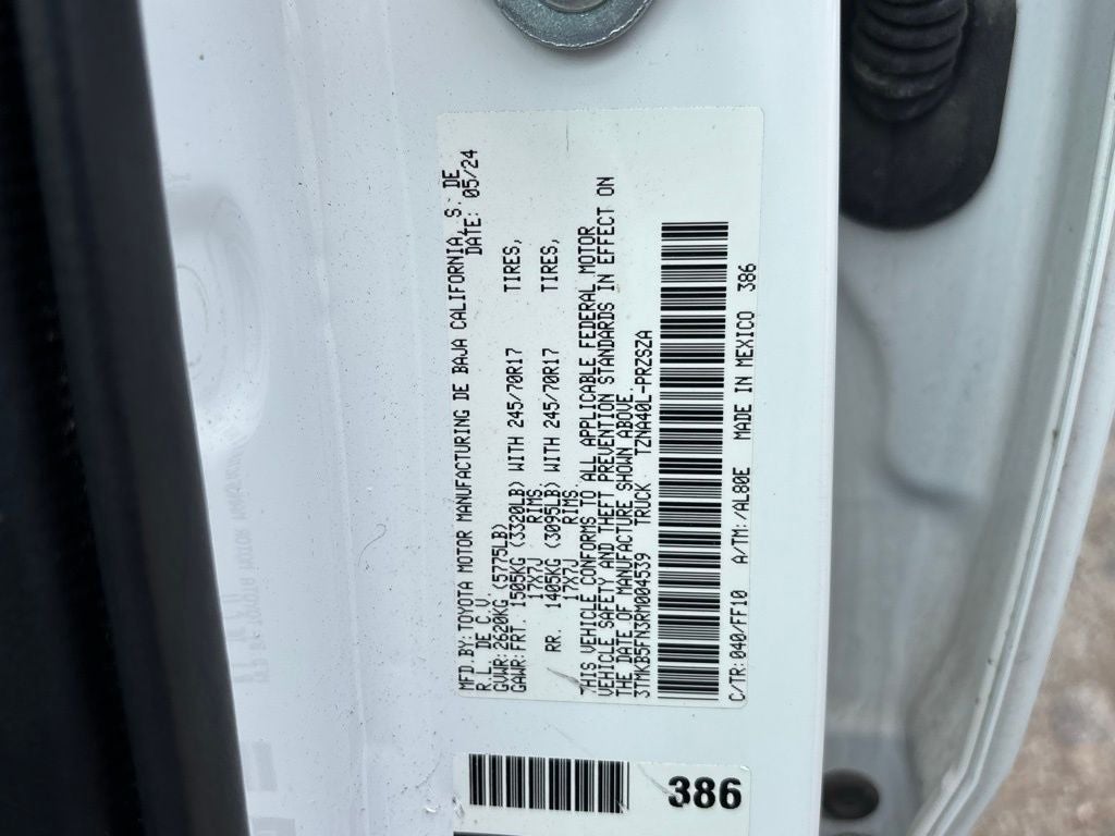 2024 Toyota Tacoma SR5