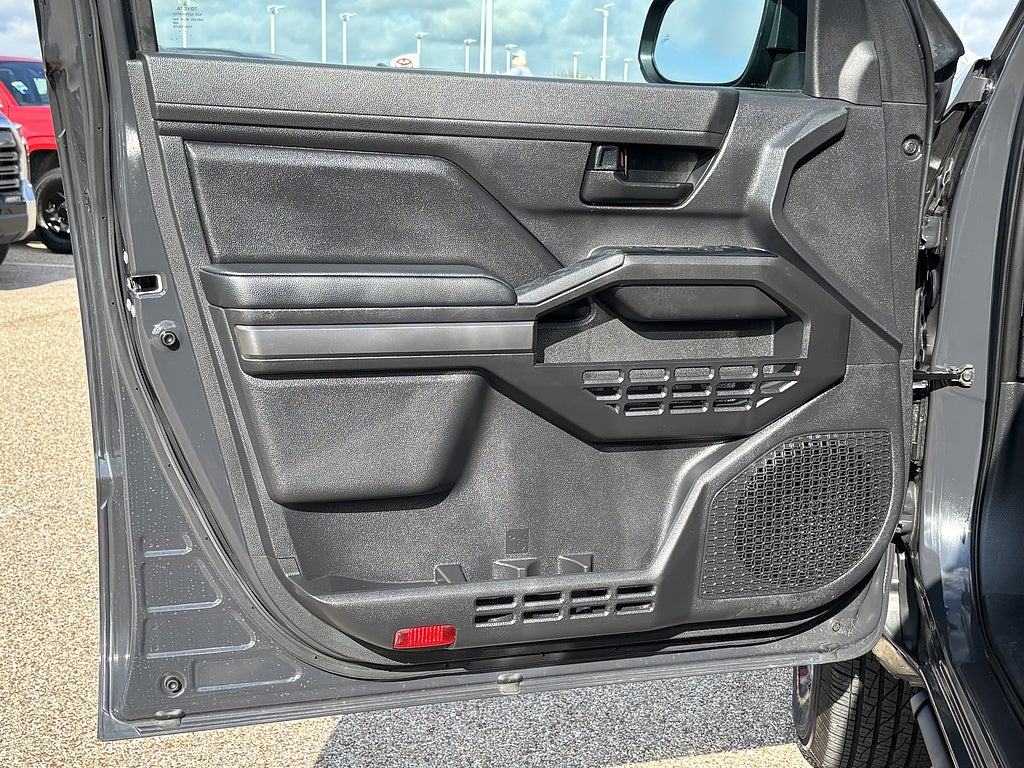 2026 Toyota Tacoma 4WD SR5