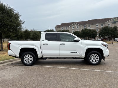 2026 Toyota Tacoma 4WD SR5
