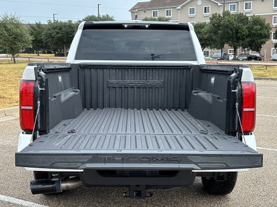 2026 Toyota Tacoma 4WD SR5