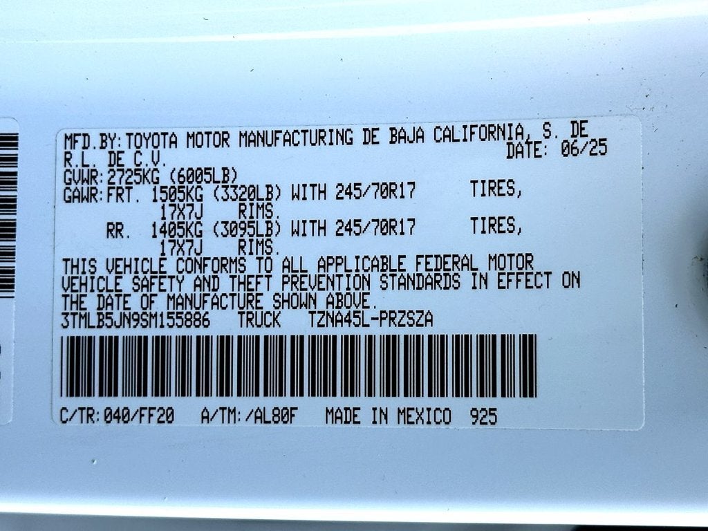 2025 Toyota Tacoma 4WD SR5