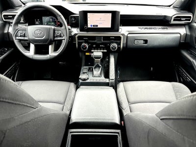 2025 Toyota Tacoma 4WD SR5