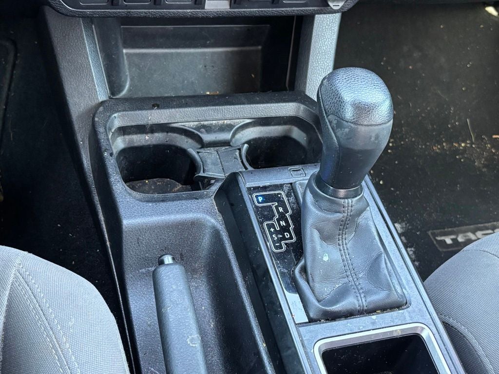 2023 Toyota Tacoma SR V6