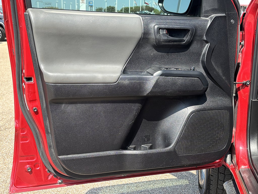 2023 Toyota Tacoma 4WD SR V6