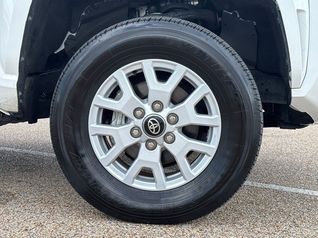 2025 Toyota Tacoma SR