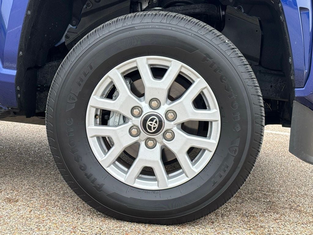 2025 Toyota Tacoma SR5