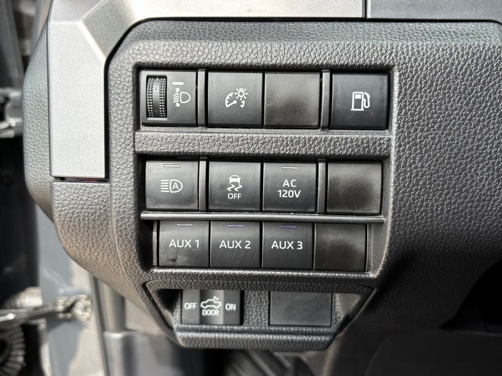 2025 Toyota Tacoma Hybrid TRD Off Road
