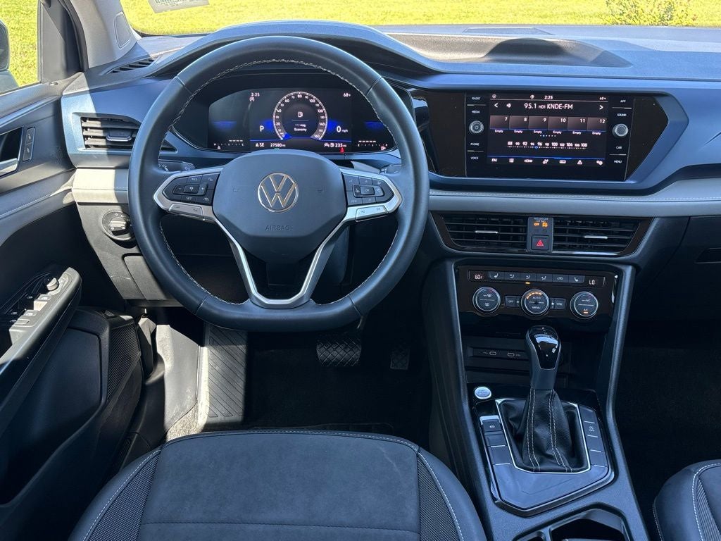 2024 Volkswagen Taos 1.5T SE