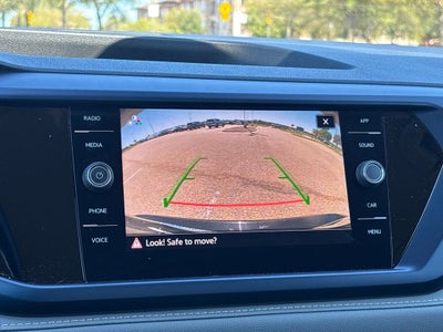 2024 Volkswagen Taos 1.5T SE