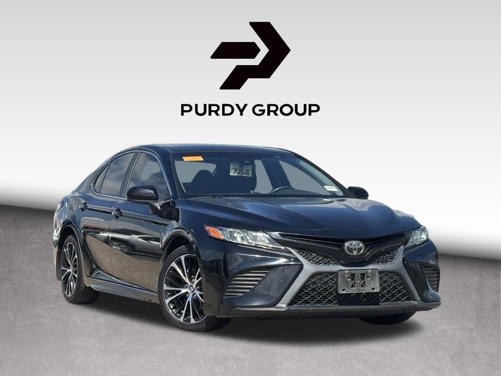 2018 Toyota Camry SE