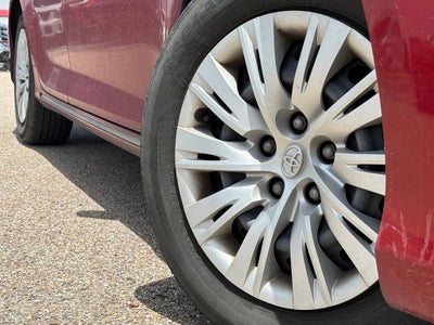 2014 Toyota Camry LE 2014.5