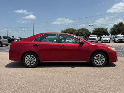 2014 Toyota Camry LE 2014.5