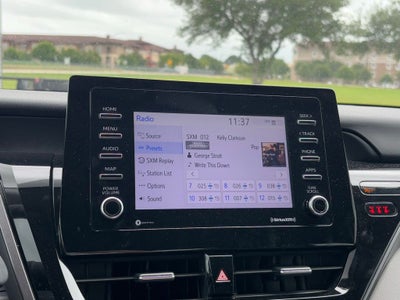 2021 Toyota Camry Hybrid LE