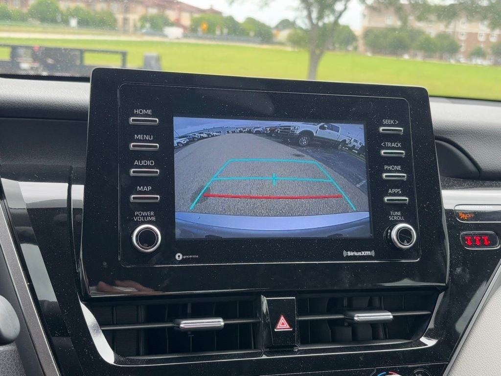 2021 Toyota Camry Hybrid LE