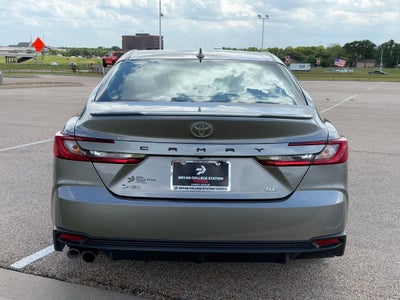 2025 Toyota Camry SE