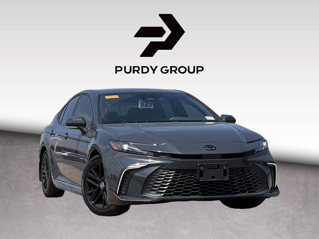 2025 Toyota Camry SE