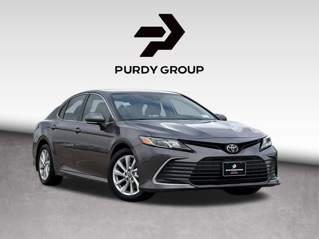 2022 Toyota Camry LE
