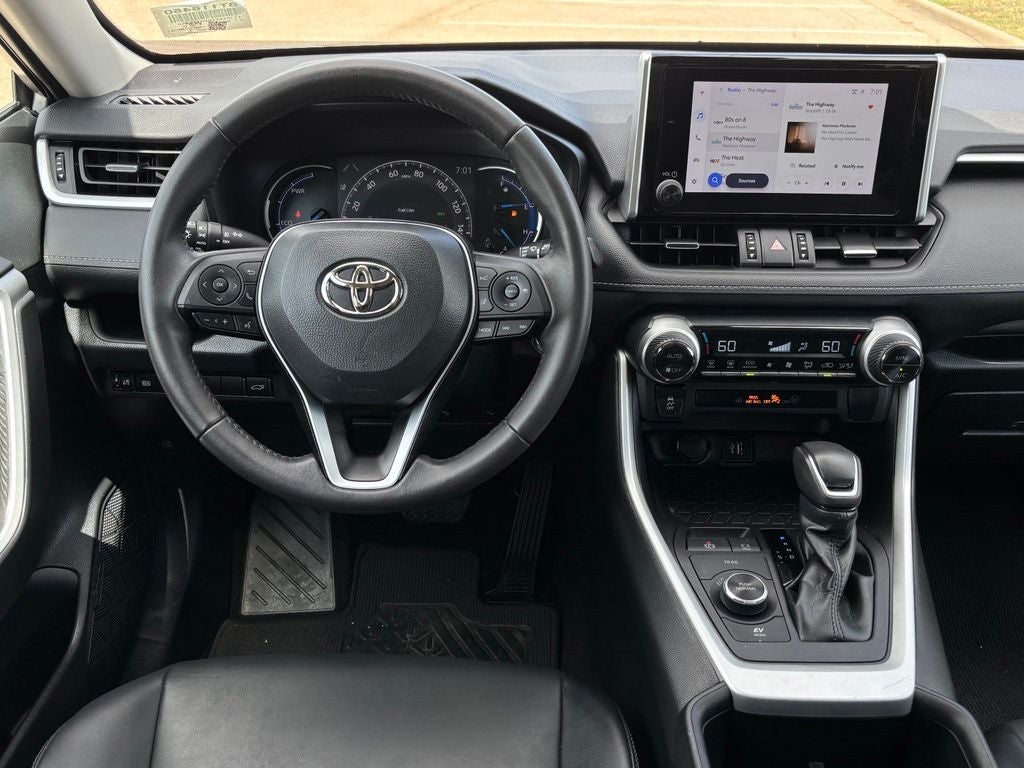2023 Toyota RAV4 Hybrid XLE Premium