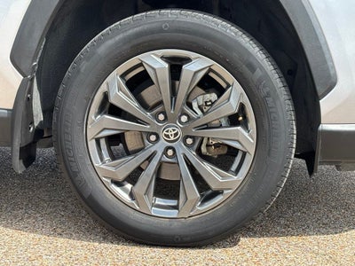 2023 Toyota RAV4 Hybrid XLE Premium