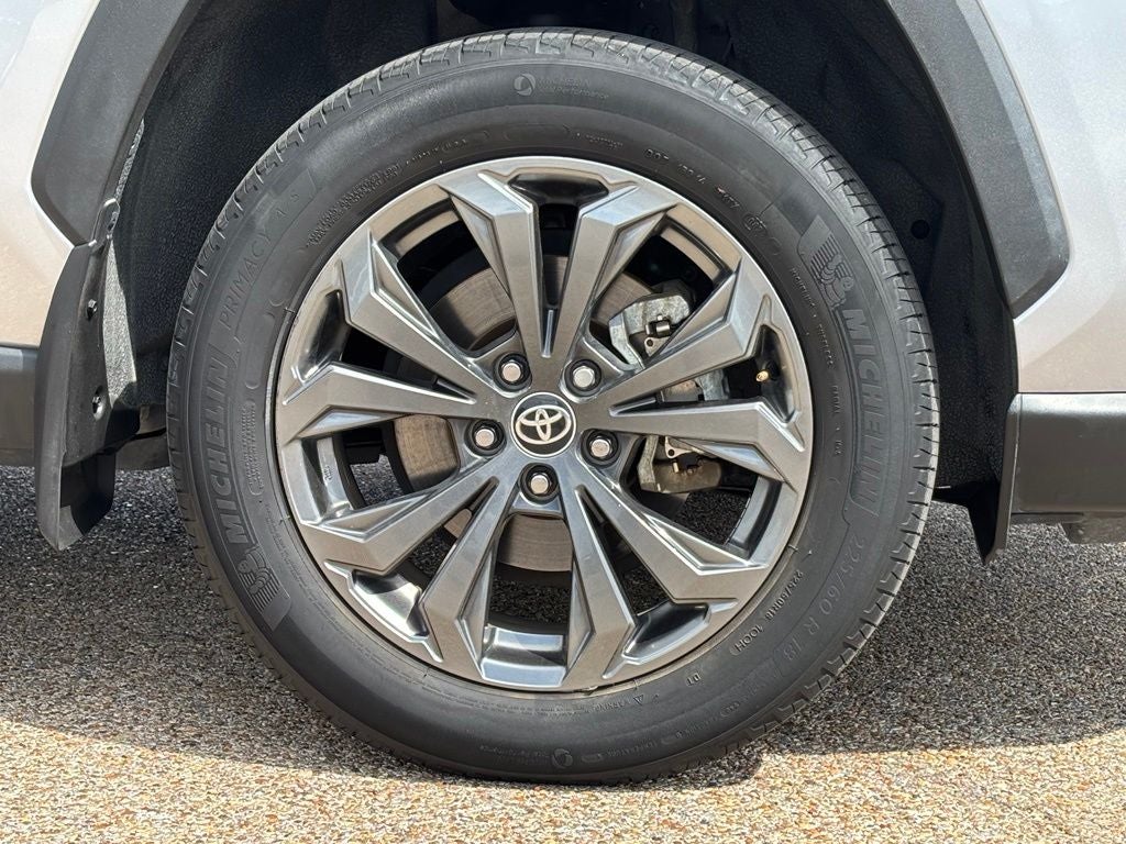 2023 Toyota RAV4 Hybrid XLE Premium