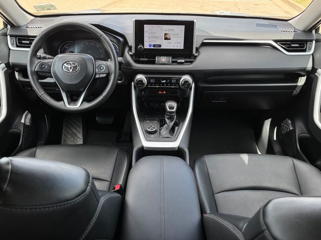 2023 Toyota RAV4 Hybrid XLE Premium