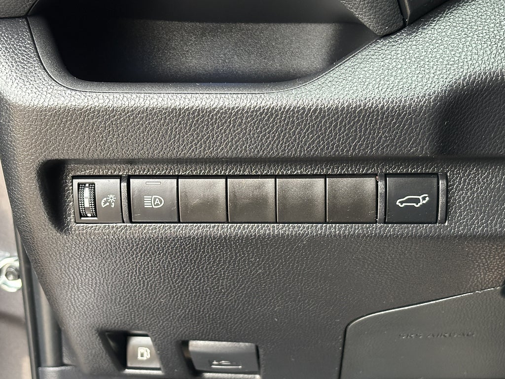 2024 Toyota RAV4 XSE