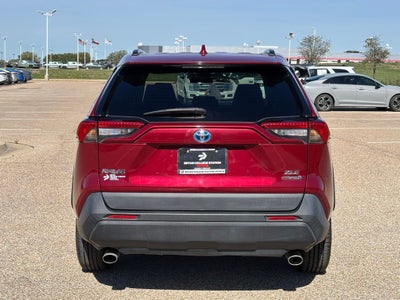 2021 Toyota RAV4 Hybrid XLE