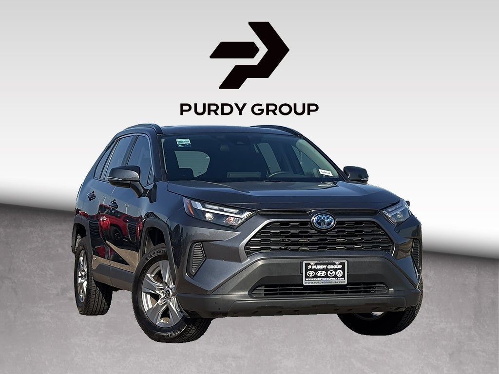2022 Toyota RAV4 XLE