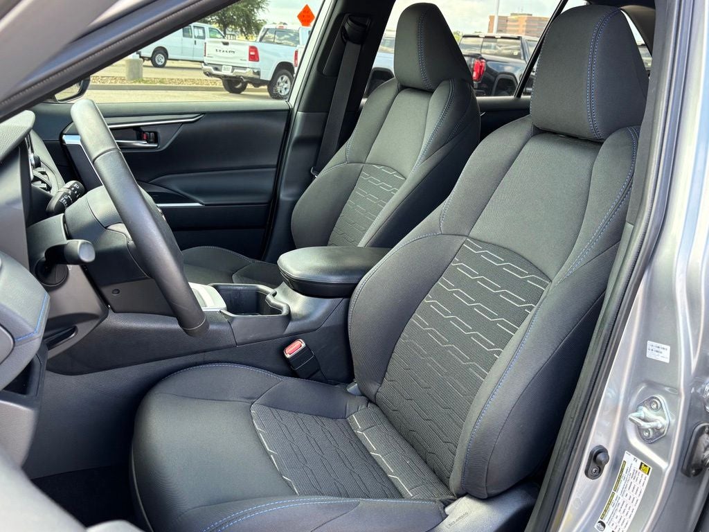 2024 Toyota RAV4 Hybrid SE
