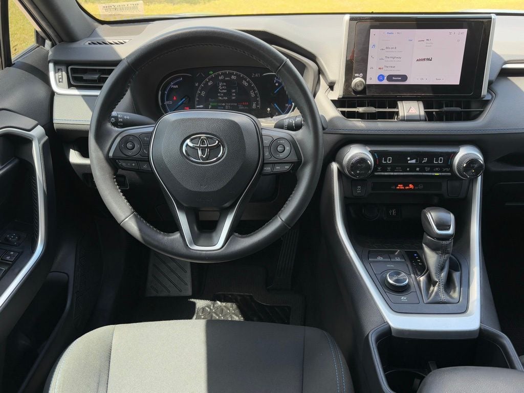 2024 Toyota RAV4 Hybrid SE
