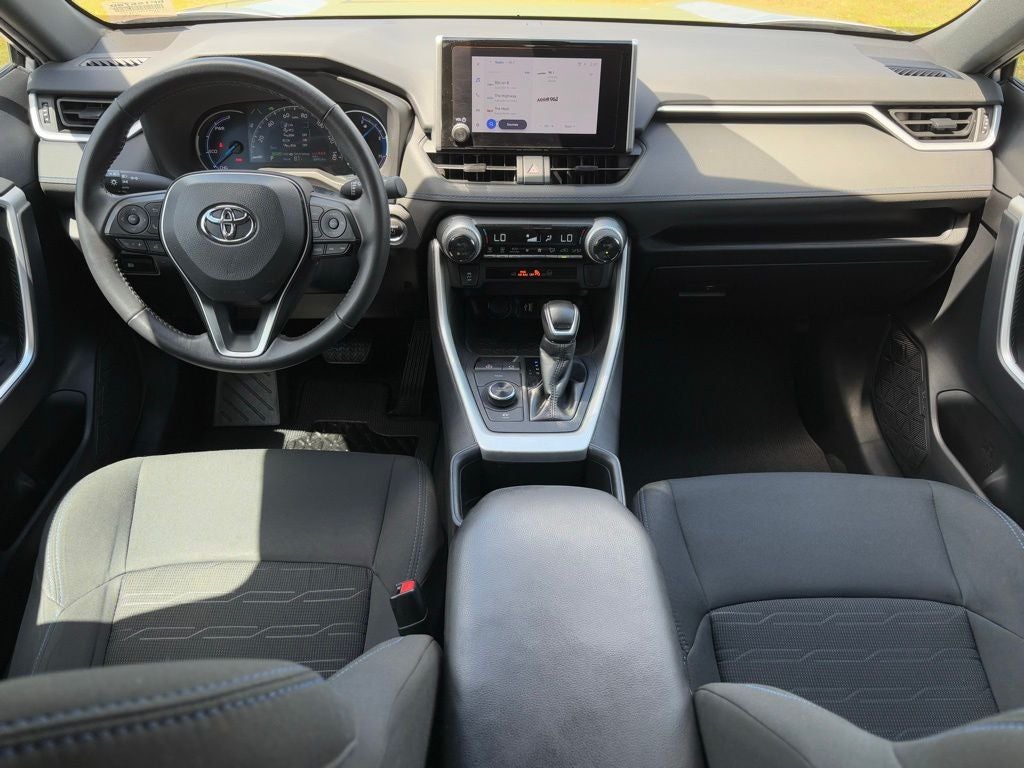 2024 Toyota RAV4 Hybrid SE
