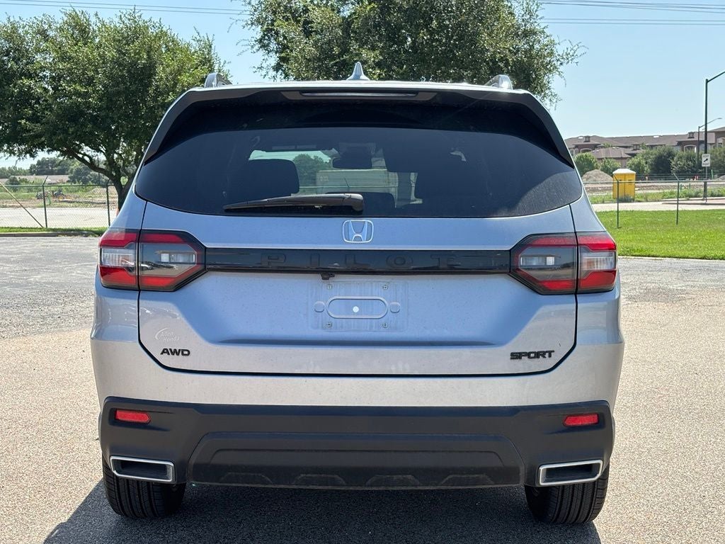 2025 Honda Pilot Sport