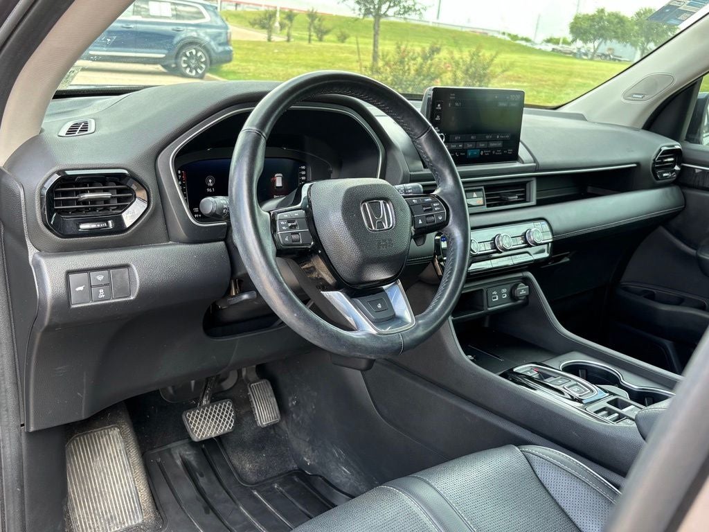 2023 Honda Pilot Elite