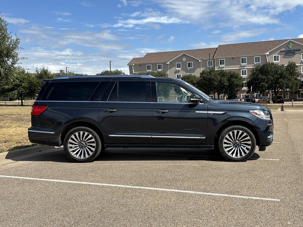 2021 Lincoln Navigator L Reserve
