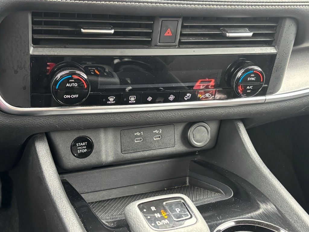 2024 Nissan Rogue SV