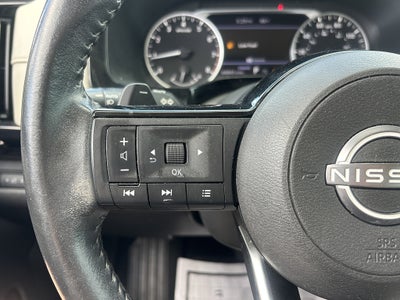 2022 Nissan Pathfinder SV