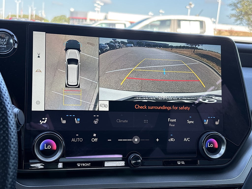 2025 Lexus TX F SPORT Handling