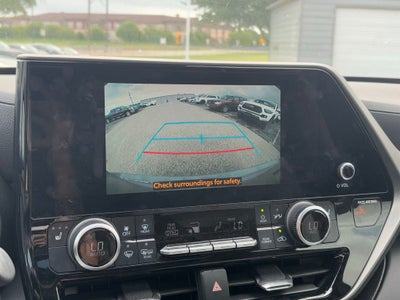 2023 Toyota Highlander Hybrid Bronze Edition