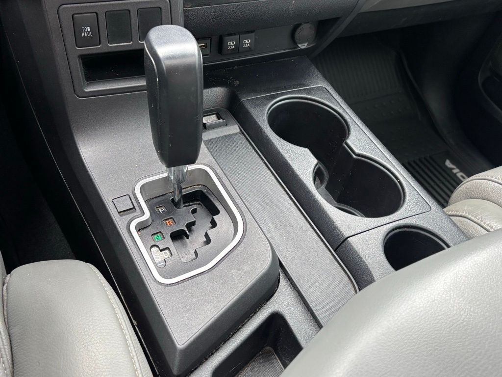 2021 Toyota Sequoia SR5 5.7L