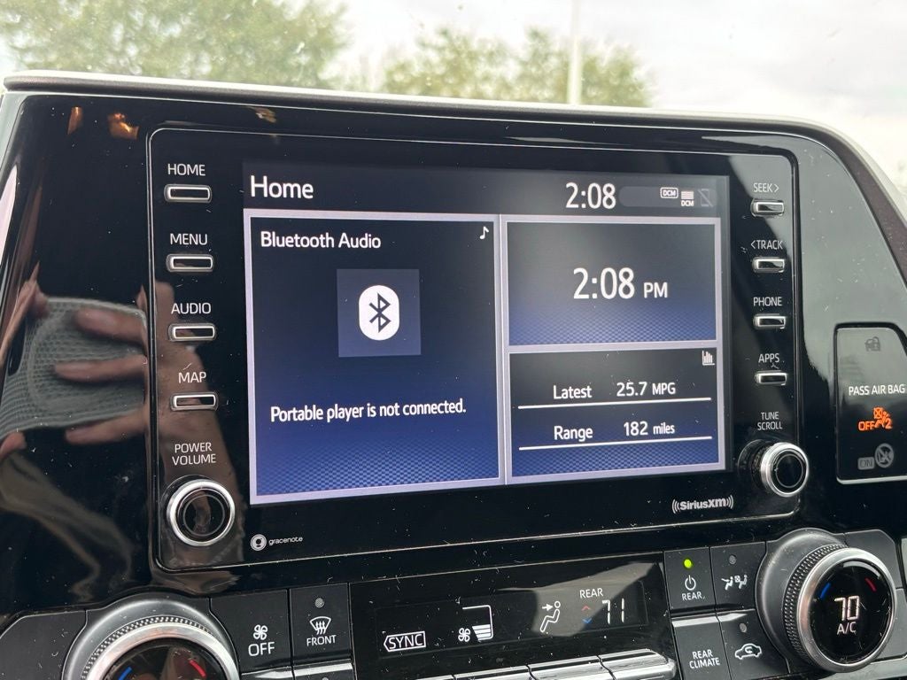 2022 Toyota Highlander L