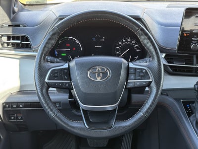 2024 Toyota Sienna XSE 7-Passenger