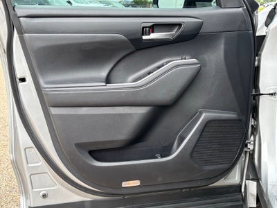 2023 Toyota Highlander Hybrid XLE
