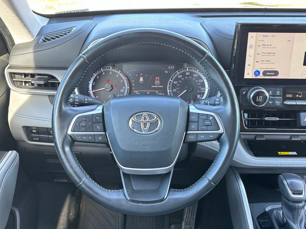 2023 Toyota Highlander XLE