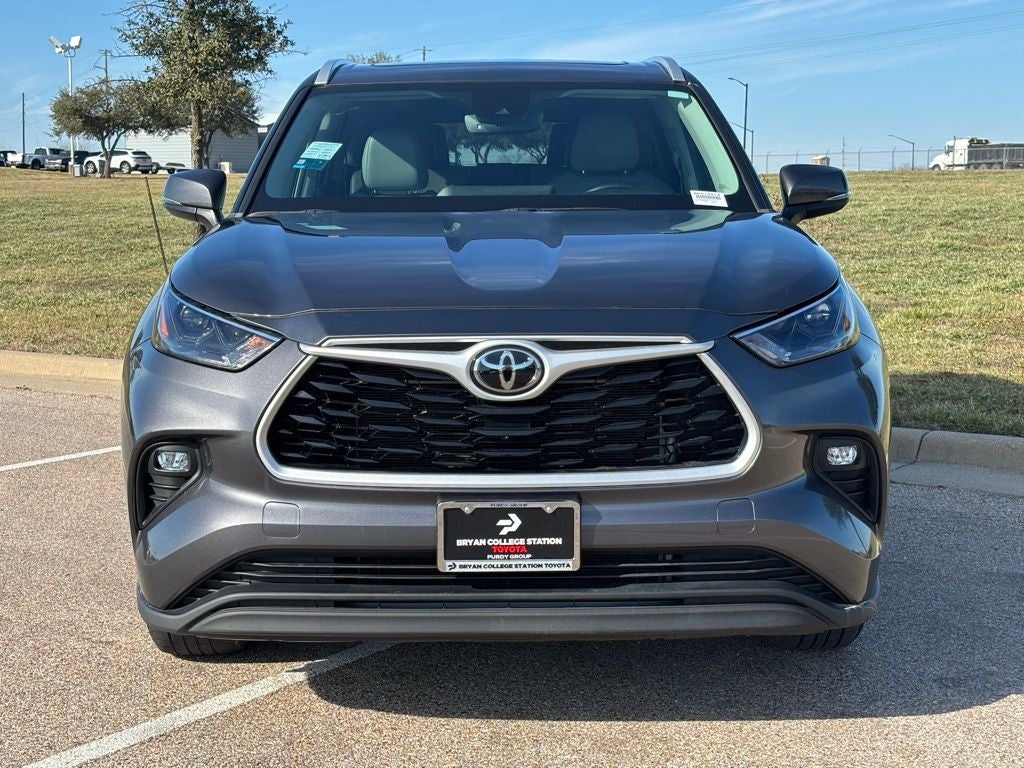 2023 Toyota Highlander XLE