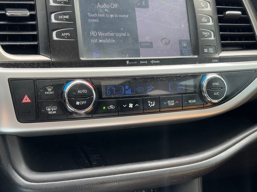 2019 Toyota Highlander SE