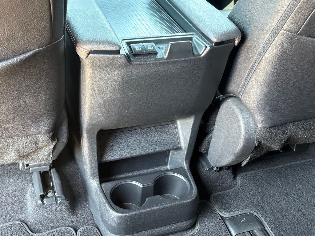 2021 Toyota Sienna XSE 7 Passenger