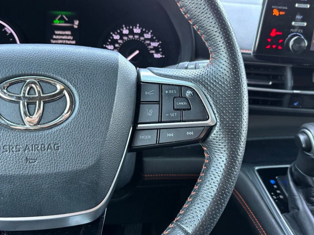 2021 Toyota Sienna XSE 7 Passenger