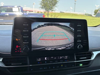 2021 Toyota Sienna XSE 7 Passenger