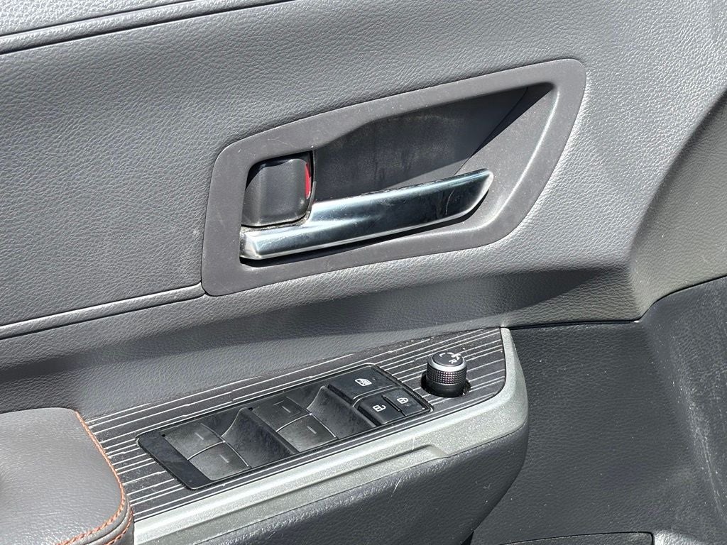 2021 Toyota Sienna XSE 7 Passenger