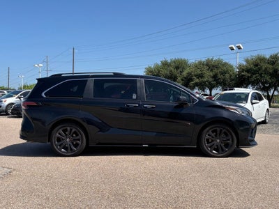 2024 Toyota Sienna XSE 7 Passenger
